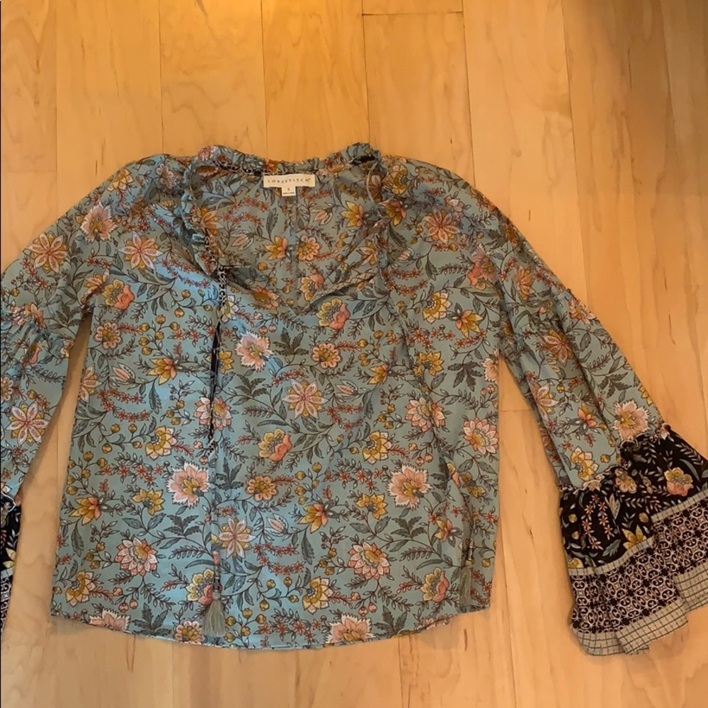 Lovestitch Top